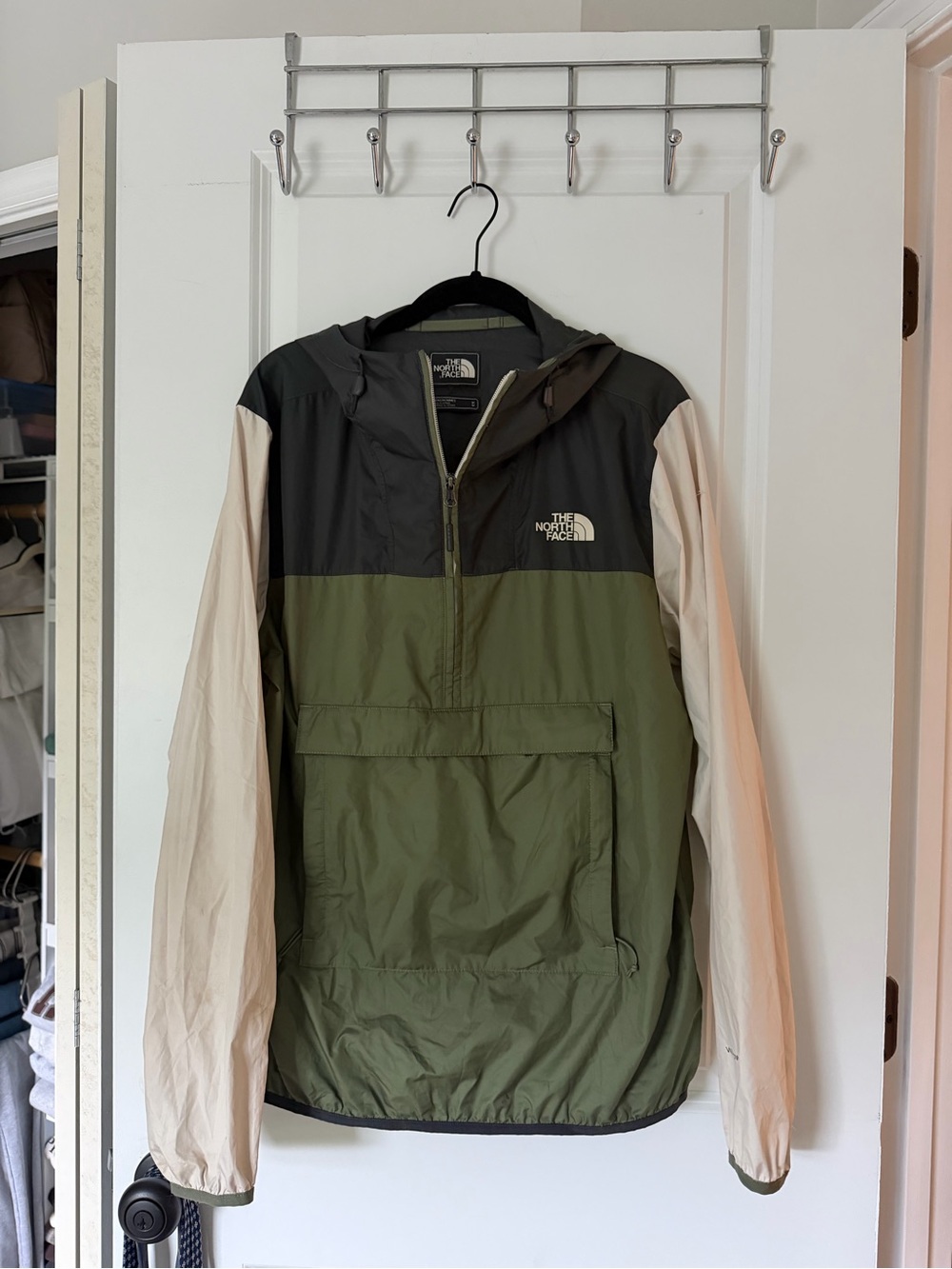 The North Face Windbreaker Pullover